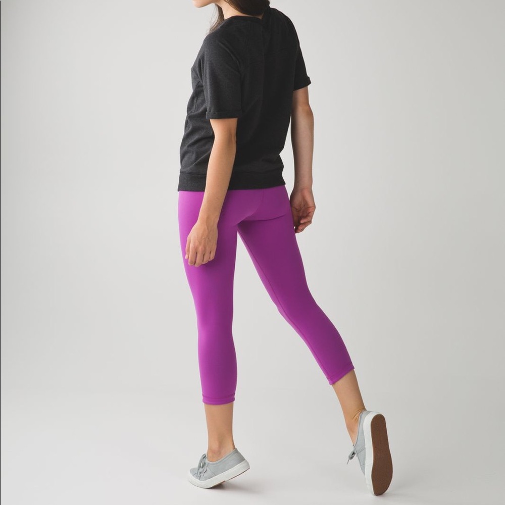 Lululemon Reversible Wunderunder Crop Tenderviolet